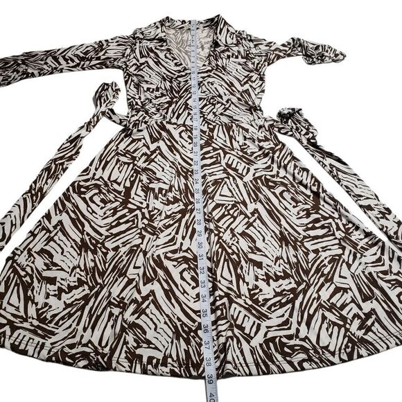 Forever Animal Print Crossover 3/4 Sleeve Dress Sz XS - Picture 9 of 11